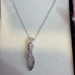 10k Solid Gold Diamond Pendant Necklace